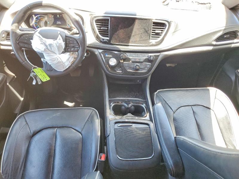 Photo 8 from auction – 2022 CHRYSLER PACIFICA with VIN 2C4RC1S75NR137107