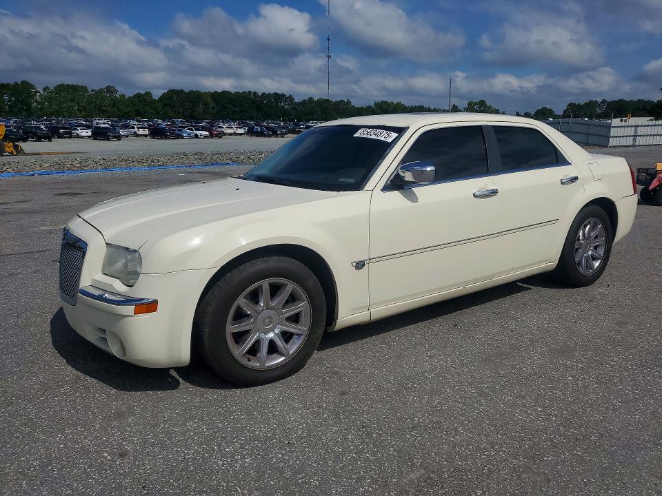 CHRYSLER 300C 2006 with VIN 2C3LA63H76H365427 - Photo from auction