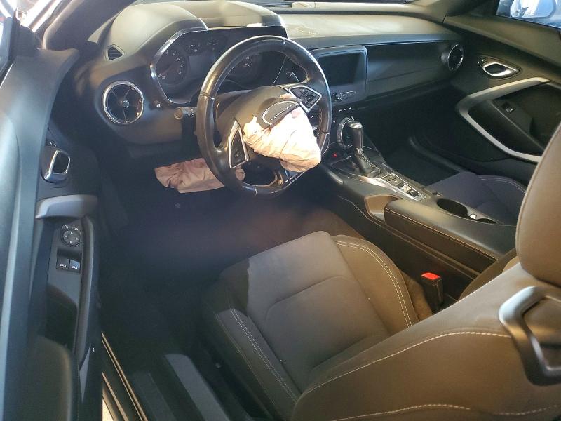 Photo 8 from auction – 2019 CHEVROLET CAMARO with VIN 1G1FB1RX8K0158799