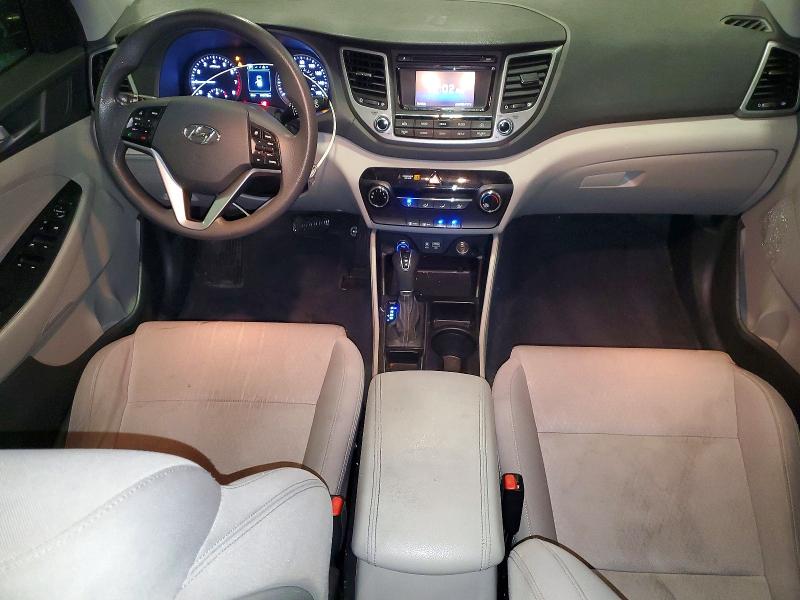 Photo 8 from auction – 2016 HYUNDAI TUCSON with VIN KM8J33A40GU040737