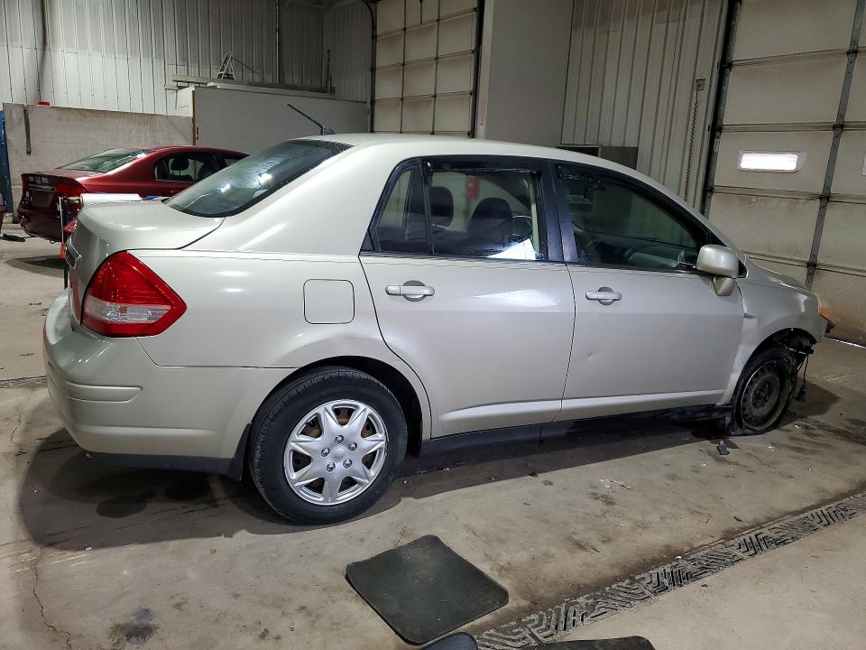 Photo 3 from auction – 2008 NISSAN VERSA with VIN 3N1BC11E38L396619