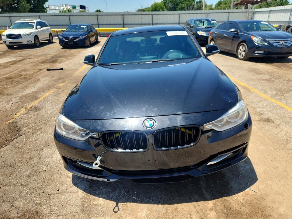 Photo 5 from auction – 2013 BMW 335 with VIN WBA3B9C57DF586456