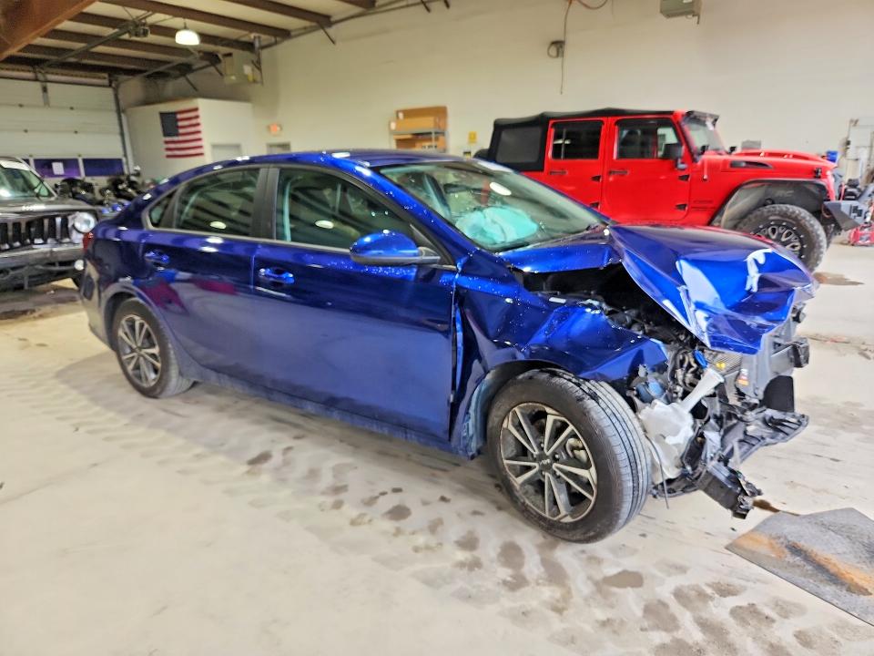 Photo 4 from auction – 2023 KIA FORTE with VIN 3KPF24AD9PE565765