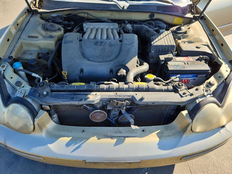 Photo 11 from auction – 2004 HYUNDAI SONATA with VIN KMHWF35H24A932978