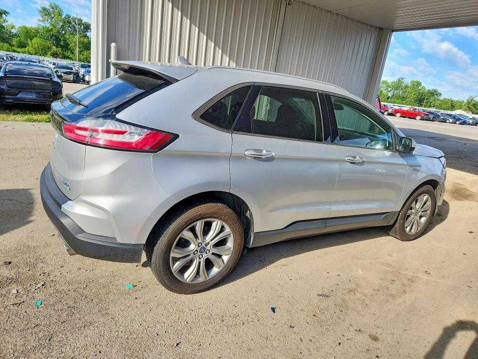 Photo 3 from auction – 2019 FORD EDGE with VIN 2FMPK3K99KBC10955