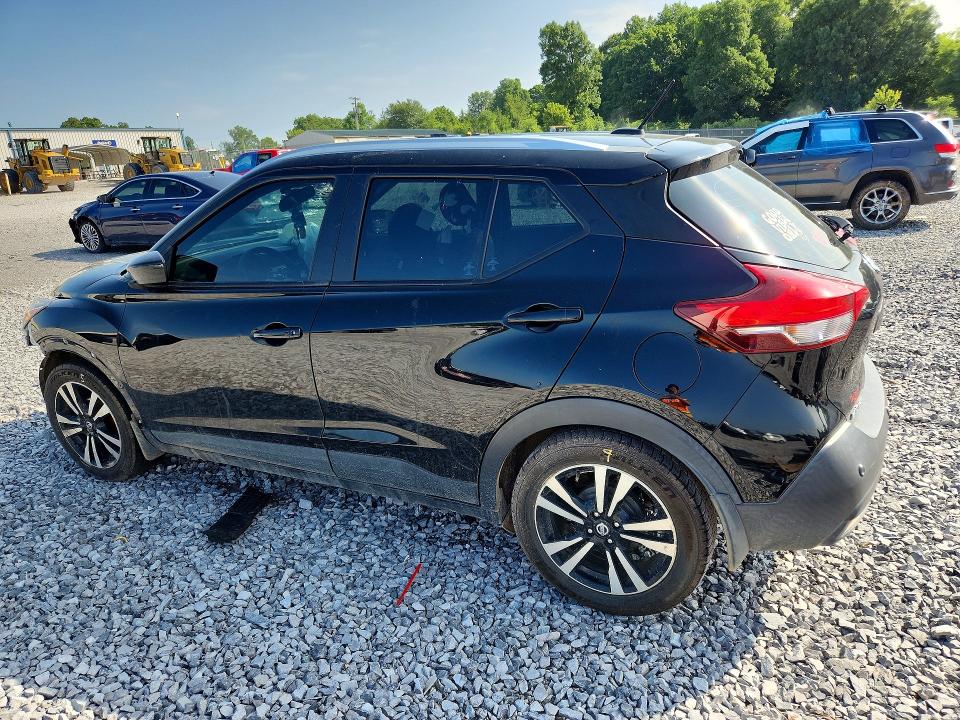 Photo 2 from auction – 2020 NISSAN KICKS with VIN 3N1CP5CV7LL540937