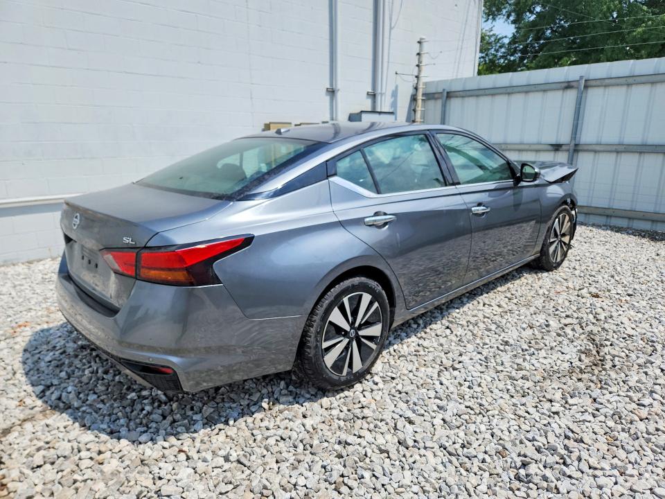 Photo 3 from auction – 2020 NISSAN ALTIMA with VIN 1N4BL4EV2LC127661
