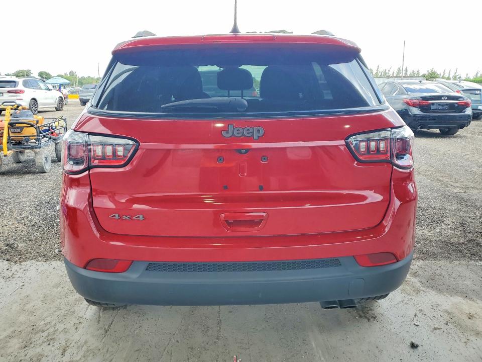 Photo 6 from auction – 2021 JEEP COMPASS with VIN 3C4NJDEB2MT513585