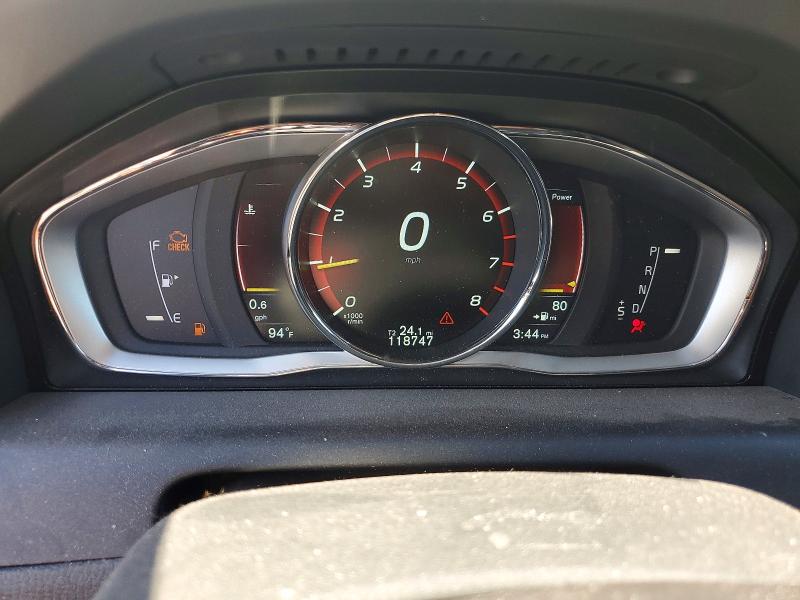 Photo 9 from auction – 2016 VOLVO XC60 with VIN YV449MDK4G2812410