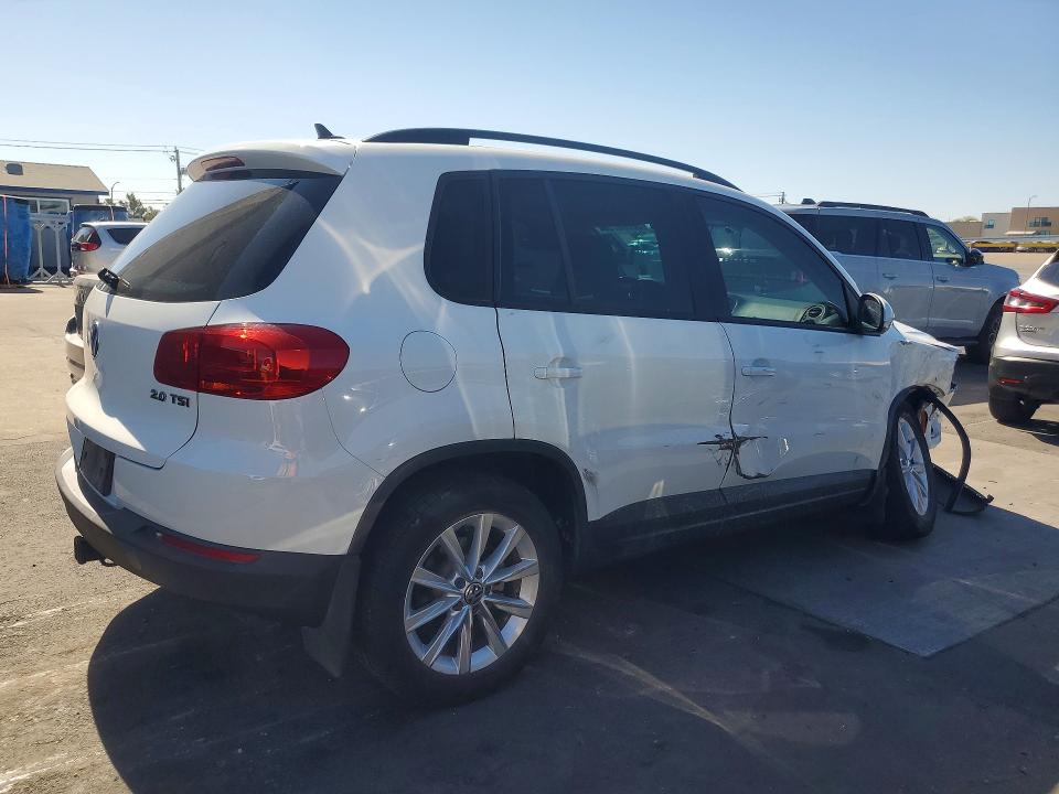 Снимка 3 от търг – 2015 VOLKSWAGEN TIG 2.0T S с VIN WVGAV7AX0FW552951