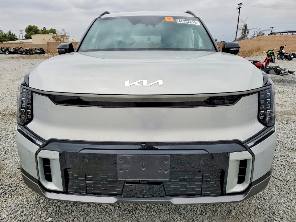 Photo 5 from auction – 2024 KIA EV9 with VIN KNDAEFS50R6034077