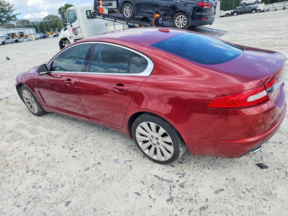 Photo 2 from auction – 2010 JAGUAR XF with VIN SAJWA0FA8AHR65894