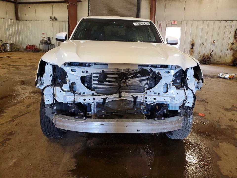 Photo 5 from auction – 2026 TOYOTA TACOMA with VIN 3TMLB5JN4TM232536