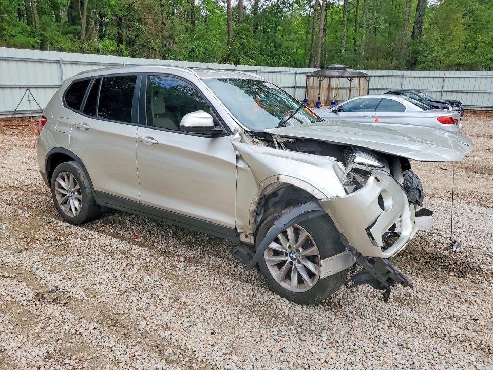 Zdjęcie 4 z aukcji – 2016 BMW X3 z VIN 5UXWX9C52G0D77460