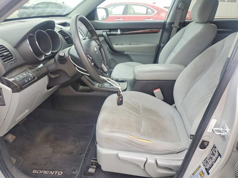 Photo 7 from auction – 2013 KIA SORENTO with VIN 5XYKT3A64DG313301