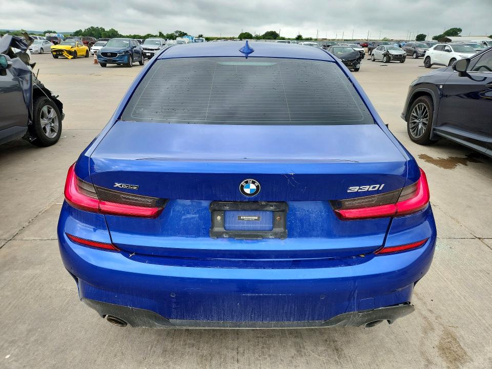 Photo 6 from auction – 2021 BMW 330XI with VIN 3MW5R7J04M8B72656