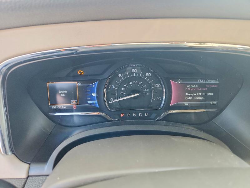 Photo 9 from auction – 2016 LINCOLN NAVIGATOR with VIN 5LMJJ3HT1GEL07135