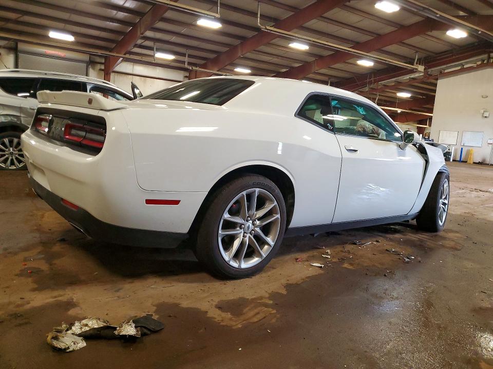 Photo 3 from auction – 2022 DODGE CHALLENGER with VIN 2C3CDZKG2NH219226