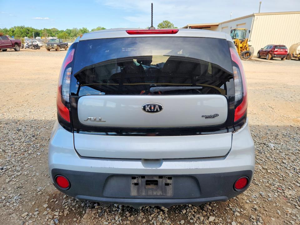 Photo 6 from auction – 2017 KIA SOUL with VIN KNDJN2A29H7457815