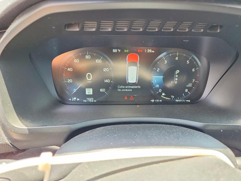 Photo 9 from auction – 2018 VOLVO XC90 with VIN YV4A22PKXJ1378336