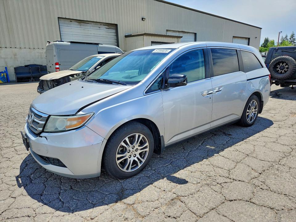 HONDA ODYSSEY 2011 с VIN 5FNRL5H47BB086530 - Фото с аукциона