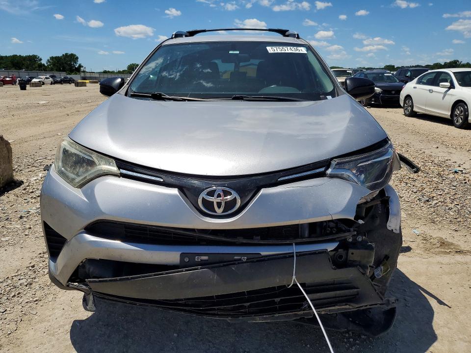 Photo 5 from auction – 2016 TOYOTA RAV4 with VIN 2T3ZFREV3GW236694