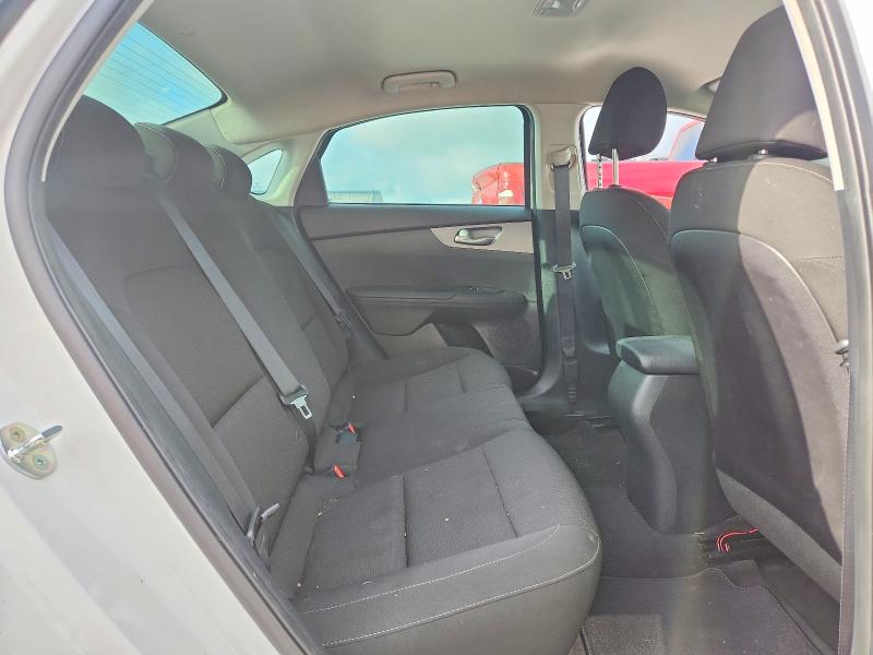 Photo 10 from auction – 2021 KIA FORTE with VIN 3KPF24AD0ME300907