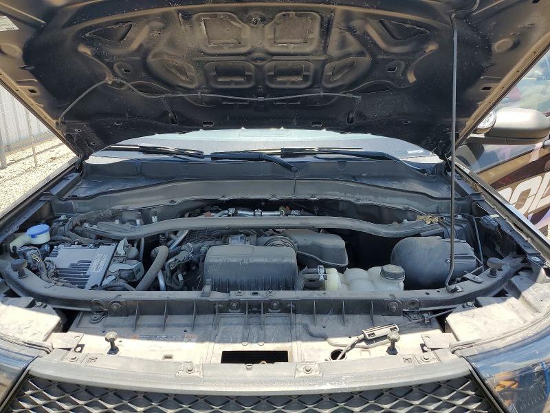 Photo 12 from auction – 2023 FORD EXPLORER with VIN 1FM5K8AB9PGA82371