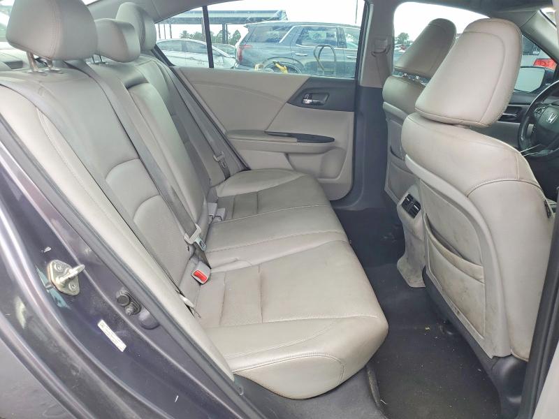 Снимка 10 от търг – 2014 HONDA ACCORD с VIN 1HGCR2F89EA072457