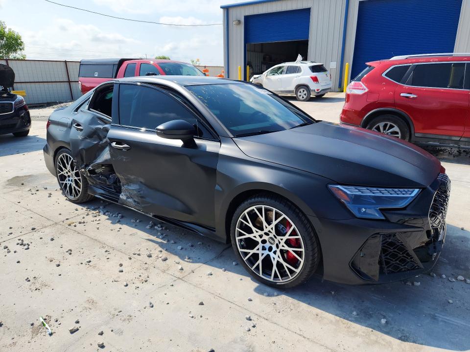 Photo 4 from auction – 2025 AUDI RS3 with VIN WUAGWDGY1SA912670