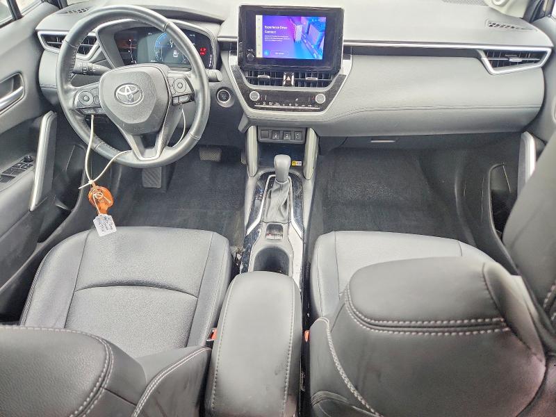 Photo 8 from auction – 2023 TOYOTA COROLLA CROSS with VIN 7MUDAABG8PV063326