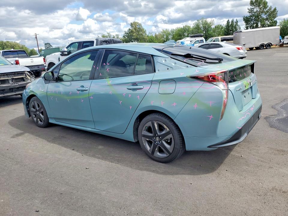Photo 2 from auction – 2016 TOYOTA PRIUS with VIN JTDKARFU3G3019803