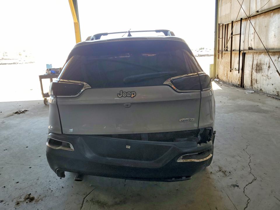 Photo 6 from auction – 2016 JEEP CHEROKEE with VIN 1C4PJLCB5GW234569
