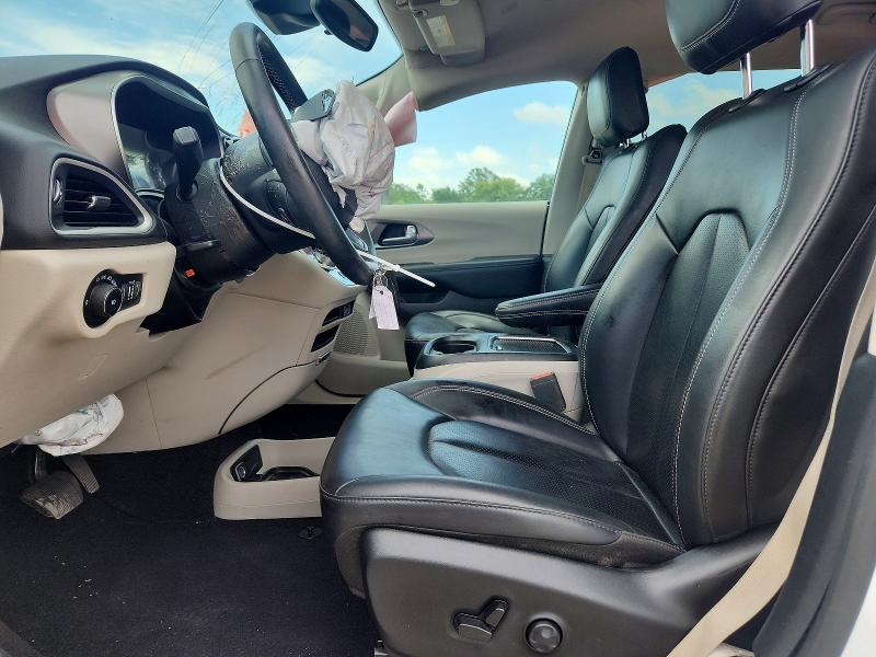 Photo 7 from auction – 2023 CHRYSLER PACIFICA with VIN 2C4RC1BG0PR571941