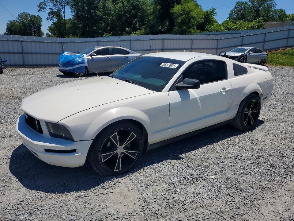 2005 FORD MUSTANG - Търг №56271096