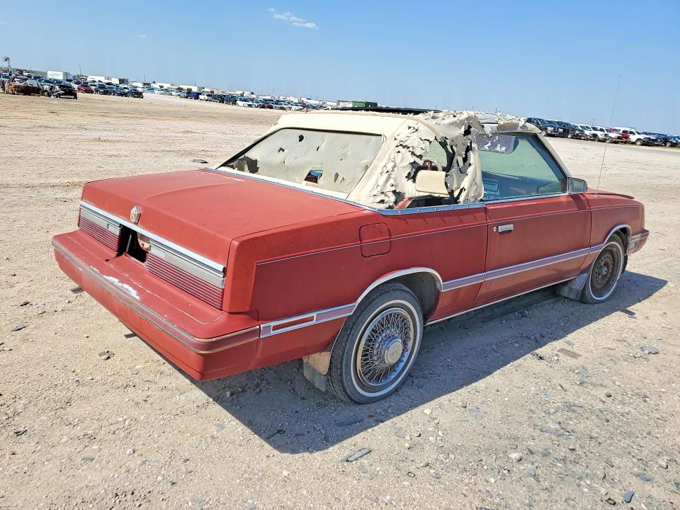 Photo 3 from auction – 1983 CHRYSLER LEBARON with VIN 1CSBC55C6DG155606