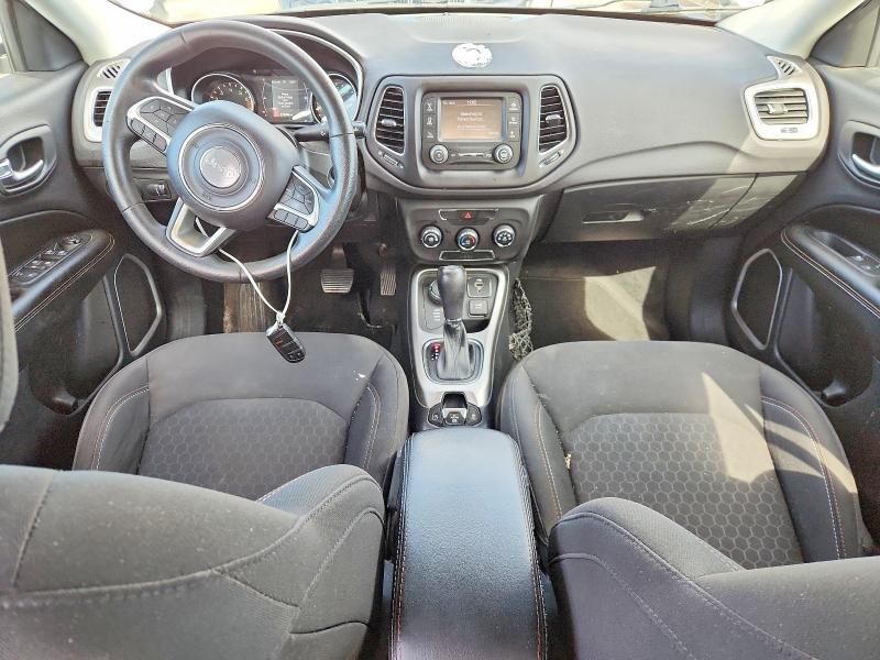 Photo 8 from auction – 2018 JEEP COMPASS with VIN 3C4NJDAB0JT205249