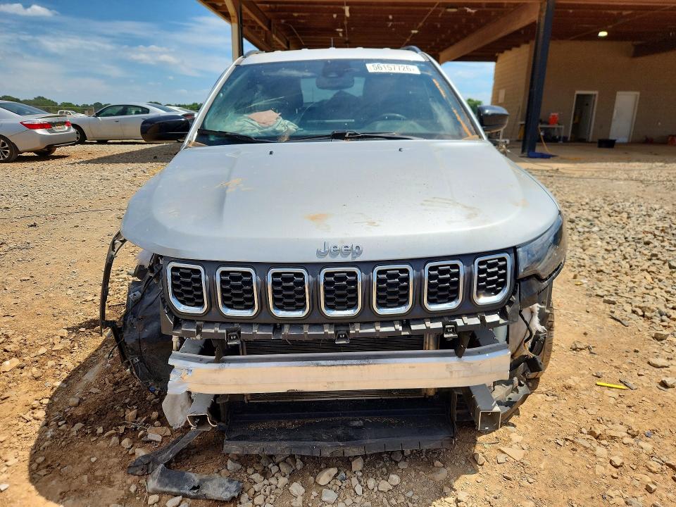 Photo 5 from auction – 2024 JEEP COMPASS with VIN 3C4NJDBN2RT118649