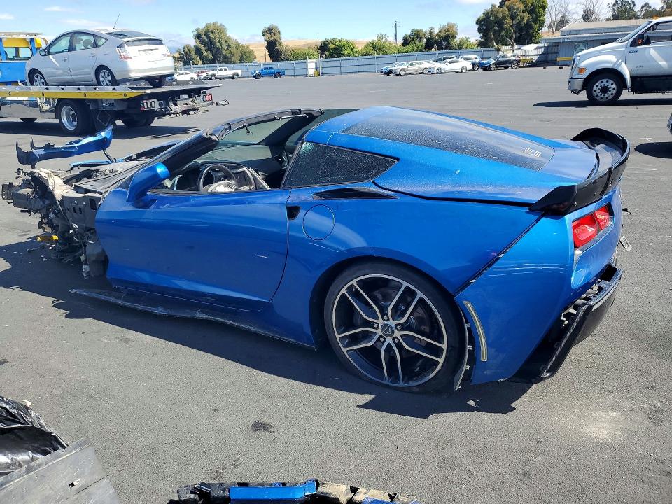 Photo 2 from auction – 2015 CHEVROLET CORVETTE with VIN 1G1YL2D73F5124328