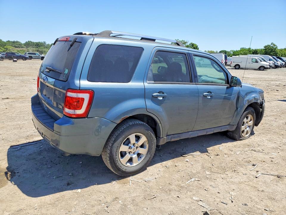 Photo 3 from auction – 2011 FORD ESCAPE with VIN 1FMCU9EG5BKA96951