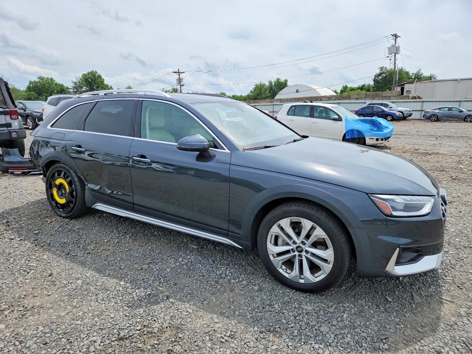 Снимка 4 от търг – 2024 AUDI A4 ALLROAD с VIN WA18AAF43RA119369