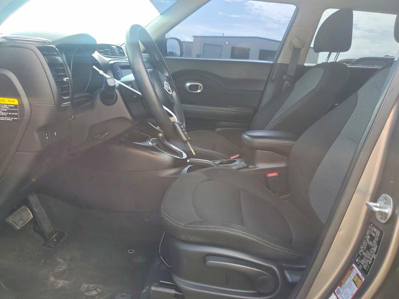 Photo 7 from auction – 2018 KIA SOUL with VIN KNDJP3A53J7585600