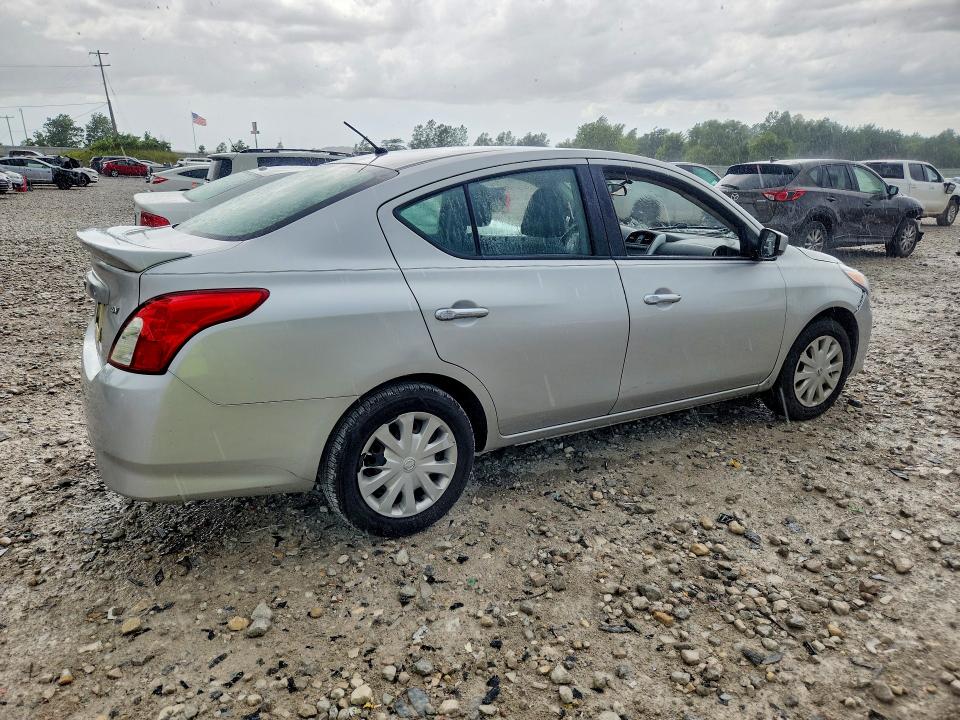 Photo 3 from auction – 2019 NISSAN VERSA with VIN 3N1CN7AP3KL843010