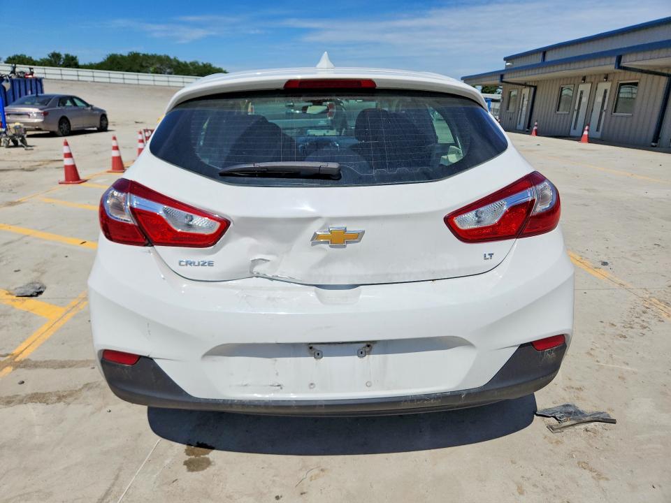 Photo 6 from auction – 2018 CHEVROLET CRUZE with VIN 3G1BE6SM6JS611702