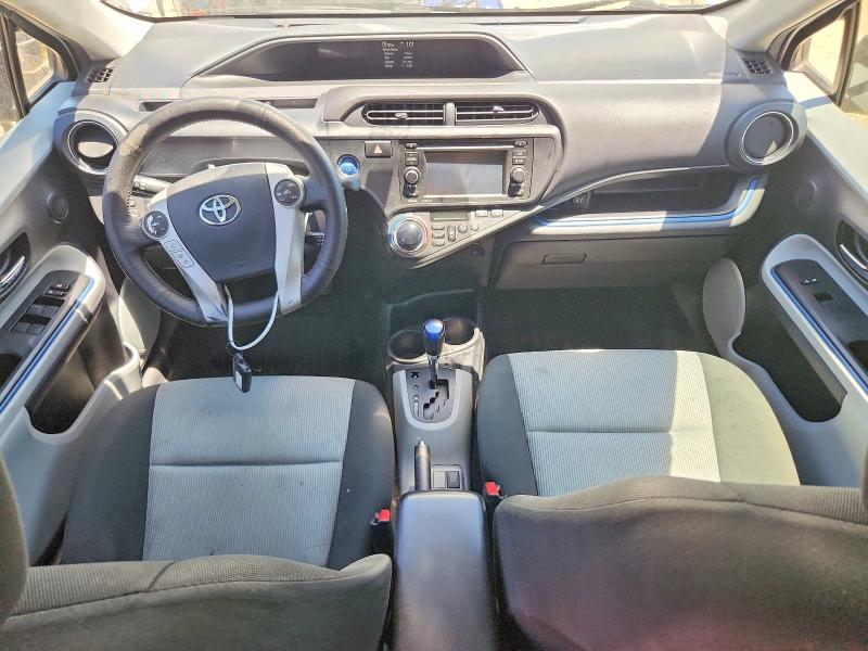Photo 8 from auction – 2013 TOYOTA PRIUS C with VIN JTDKDTB38D1043894