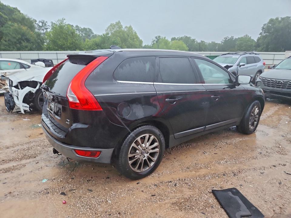 Photo 3 from auction – 2010 VOLVO XC60 with VIN YV4992DZ4A2023009