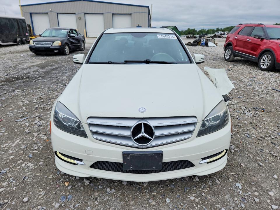 Photo 5 from auction – 2011 MERCEDES-BENZ C with VIN WDDGF8BB6BR163251