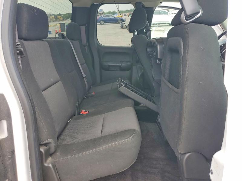 Photo 10 from auction – 2013 CHEVROLET SILVERADO with VIN 1GCRKSE70DZ314574
