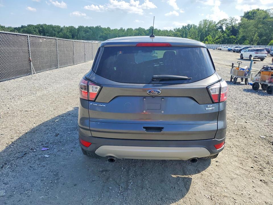 Photo 6 from auction – 2017 FORD ESCAPE with VIN 1FMCU9G98HUD44802