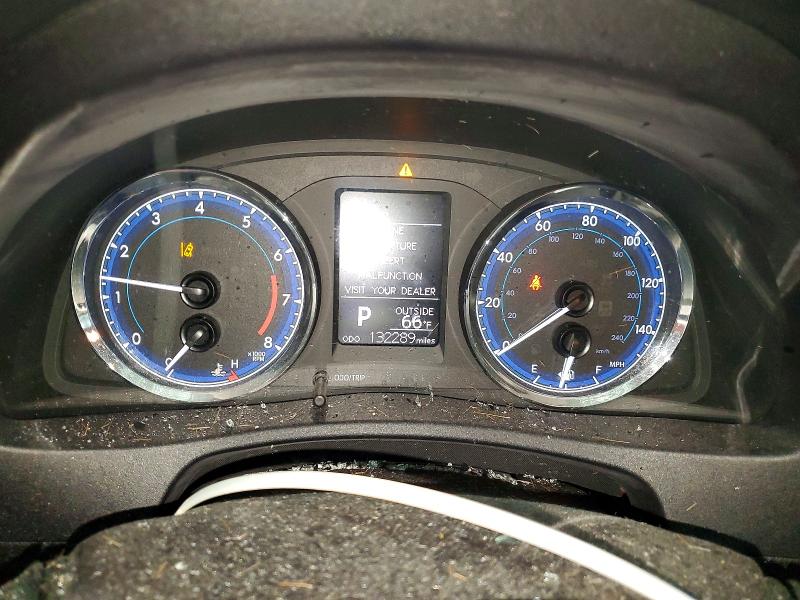 Photo 9 from auction – 2018 TOYOTA COROLLA with VIN 2T1BURHE6JC087895